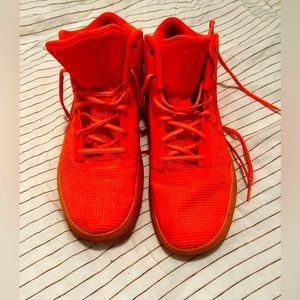 Nike Kylie Irving orange basketball shoes